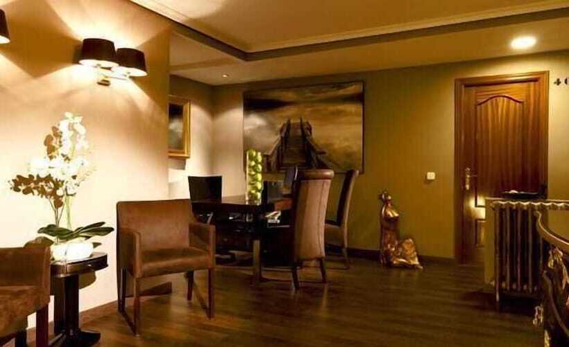 Thc Bergantin Hostel