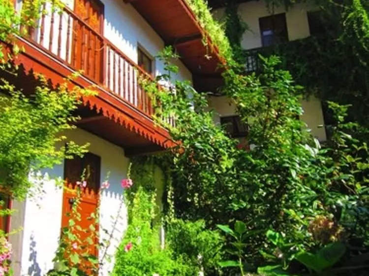 Globtroter Guest House