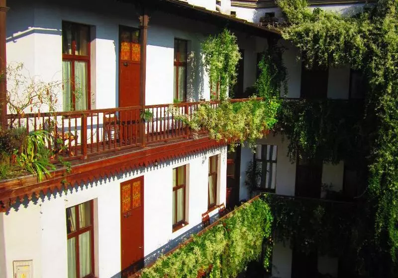 Globtroter Guest House