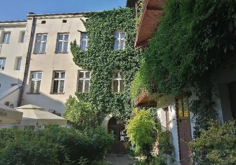 Globtroter Guest House