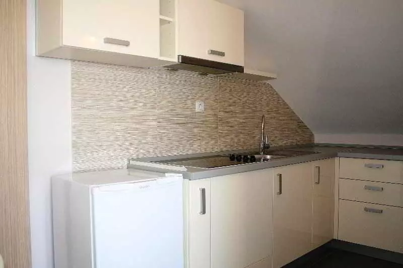 هتل Apartments Johnny