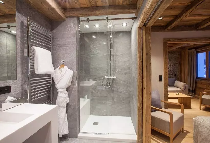 酒店 Au Coin Du Feu