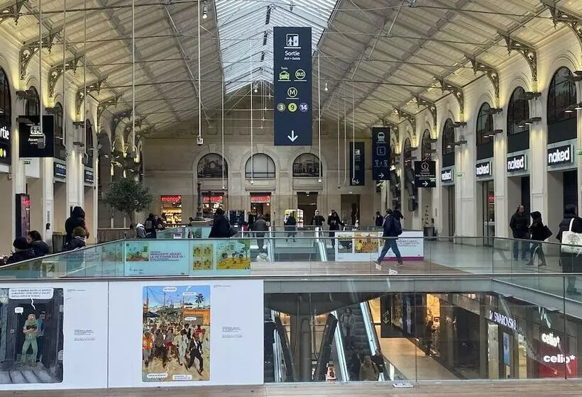 هتل Austin S Saint Lazare