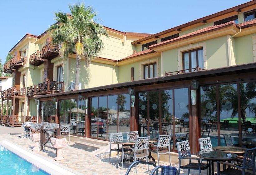 هتل Bella View Art Boutique