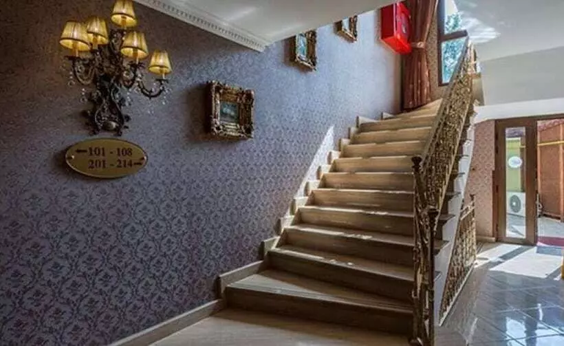 هتل Bella View Art Boutique