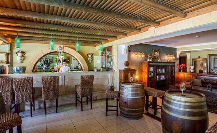 هتل Bella View Art Boutique