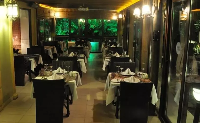 هتل Bella View Art Boutique