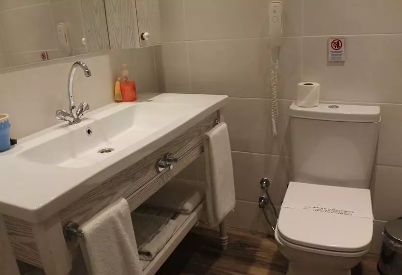 هتل Bella View Art Boutique