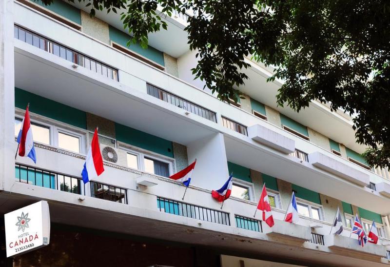 هتل Canada