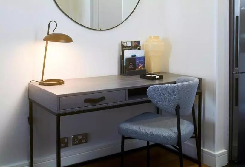 בית מלון כפרי Cheval Harrington Court At South Kensington