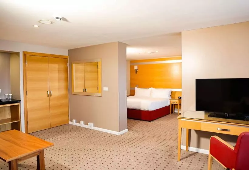Hotel Doubletree By Hilton  Milton Keynes