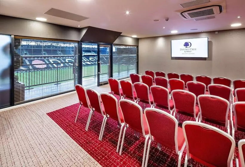 Hotel Doubletree By Hilton  Milton Keynes
