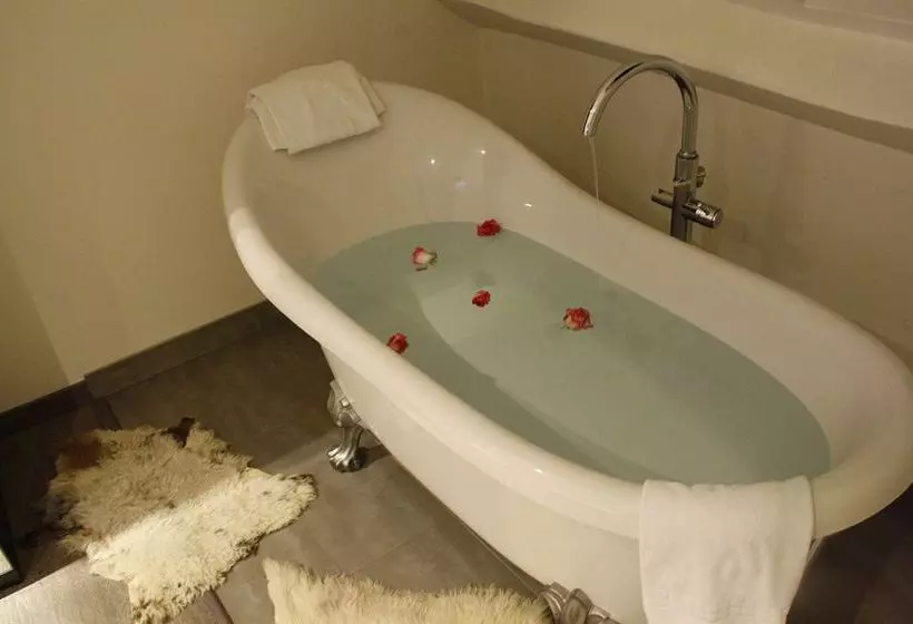 ホテル The Element