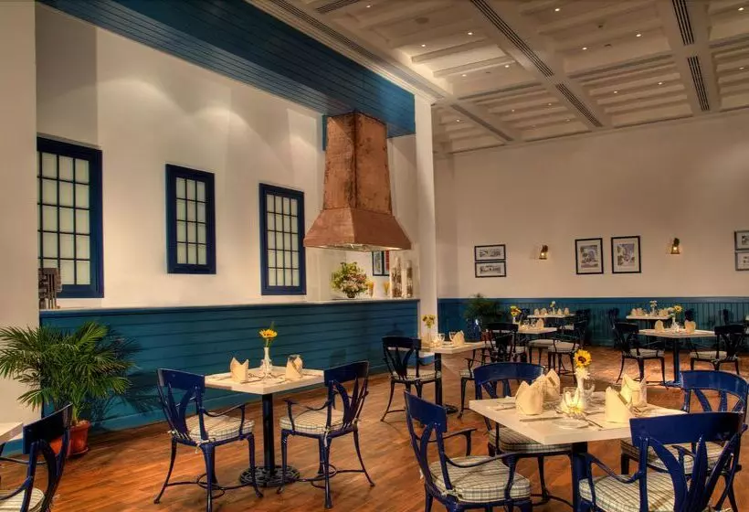 هتل Jaz Grand Marsa