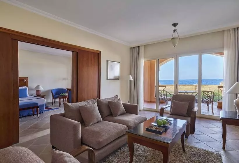 هتل Jaz Grand Marsa