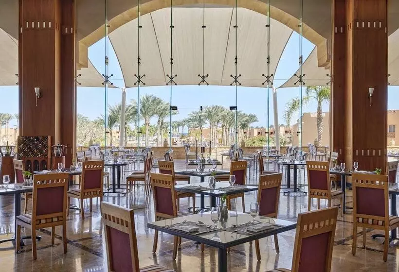 هتل Jaz Grand Marsa