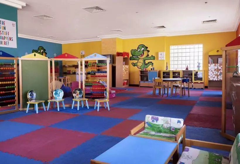 هتل Jaz Grand Marsa