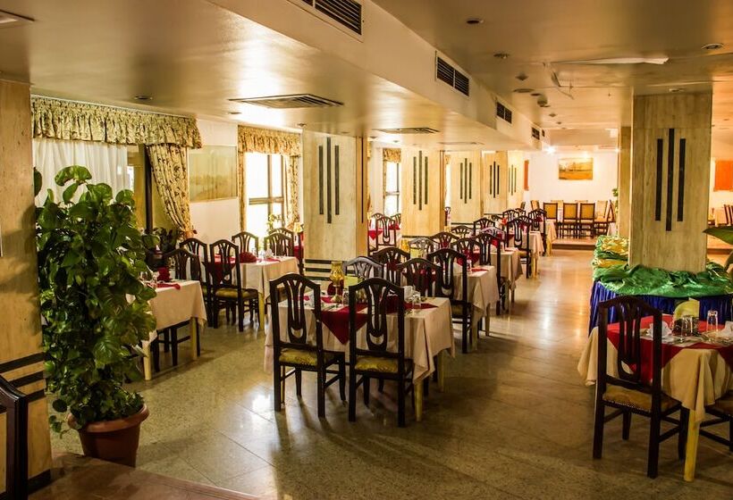 هتل Marhaba Palace