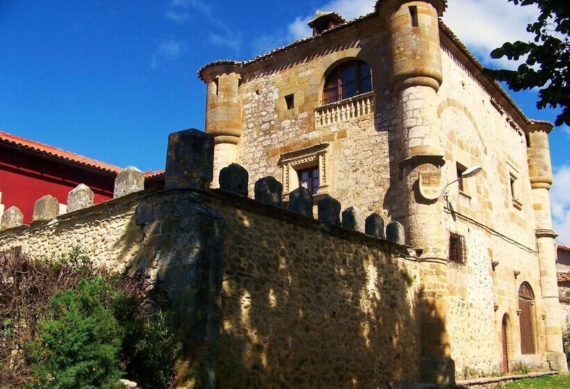 בית מלון כפרי Palacio De Los Alvarado