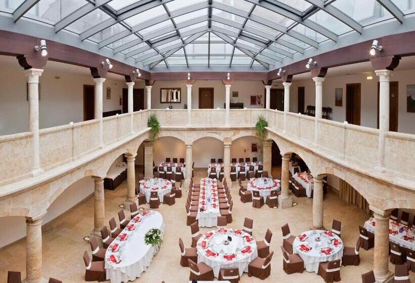 فندق Palacio De Meras