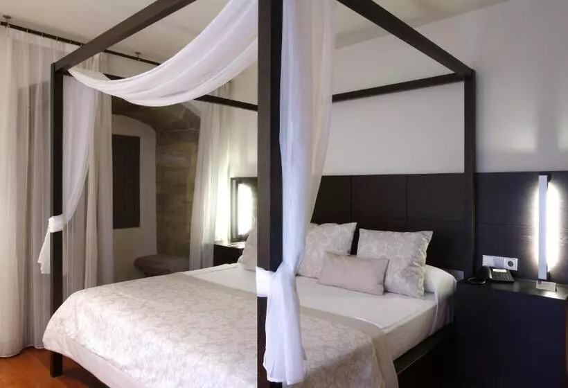 Hotel Palacio De Meras