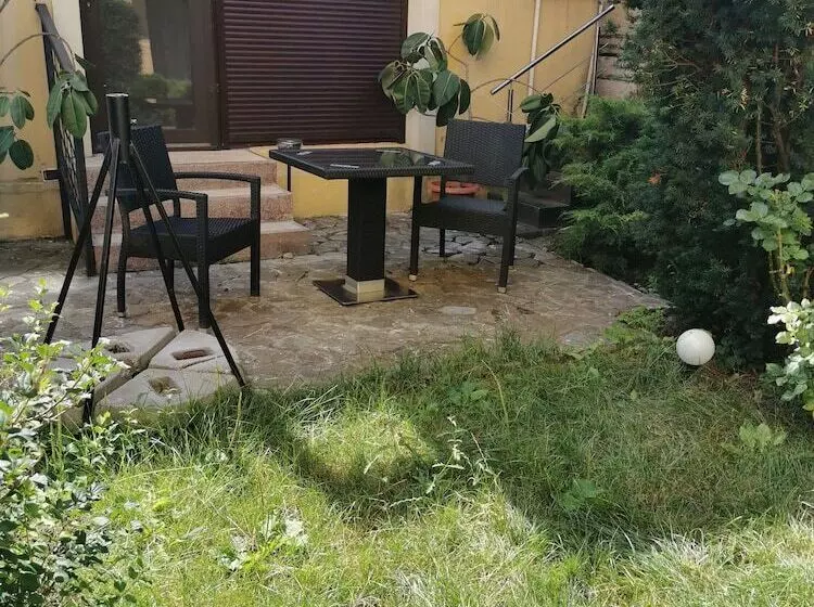 هتل Prince Residence Apartments