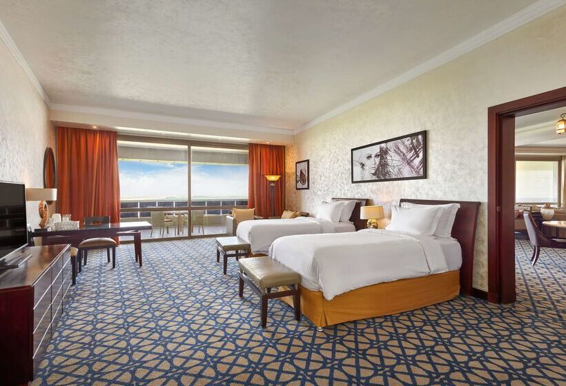 Radisson Blu Hotel & Convention Center, Alexandria