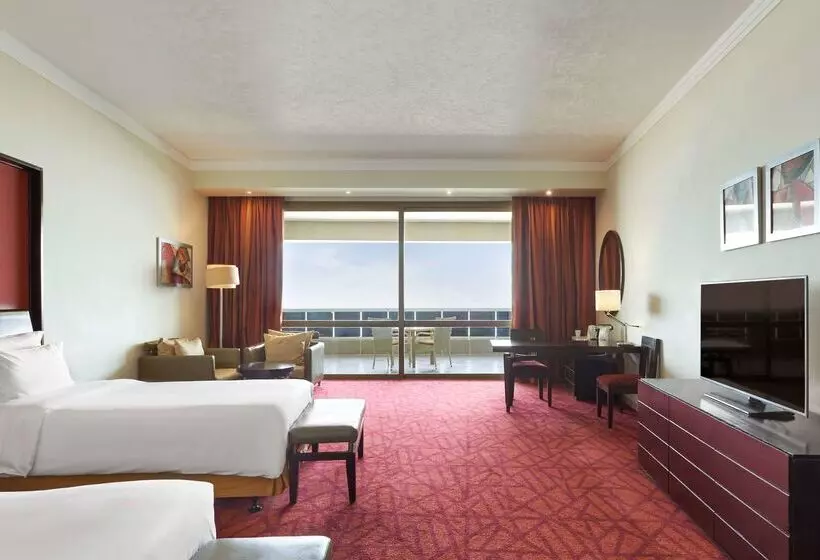 Radisson Blu Hotel & Convention Center, Alexandria