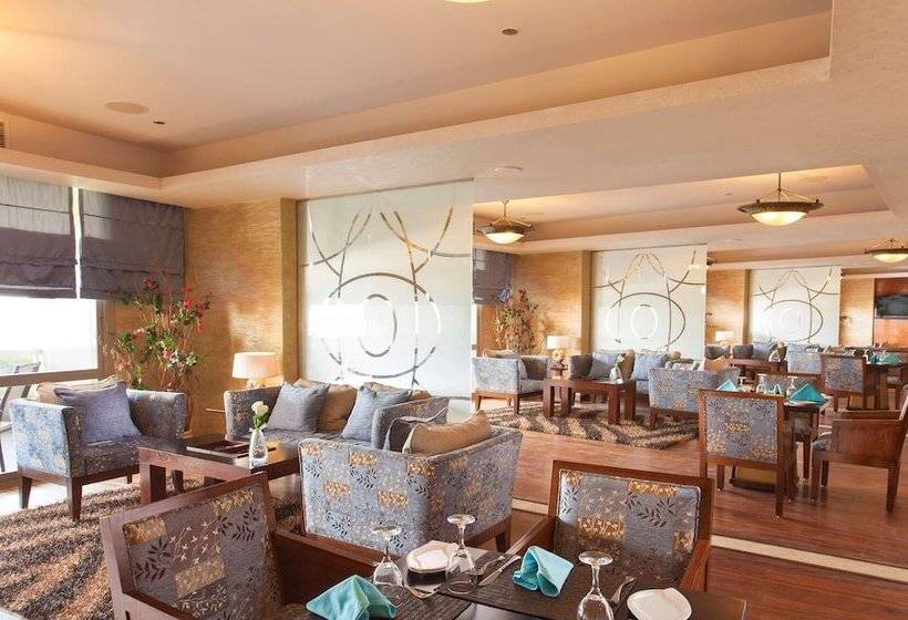 Radisson Blu Hotel & Convention Center, Alexandria