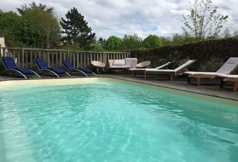 Отель L Aunette Cottage