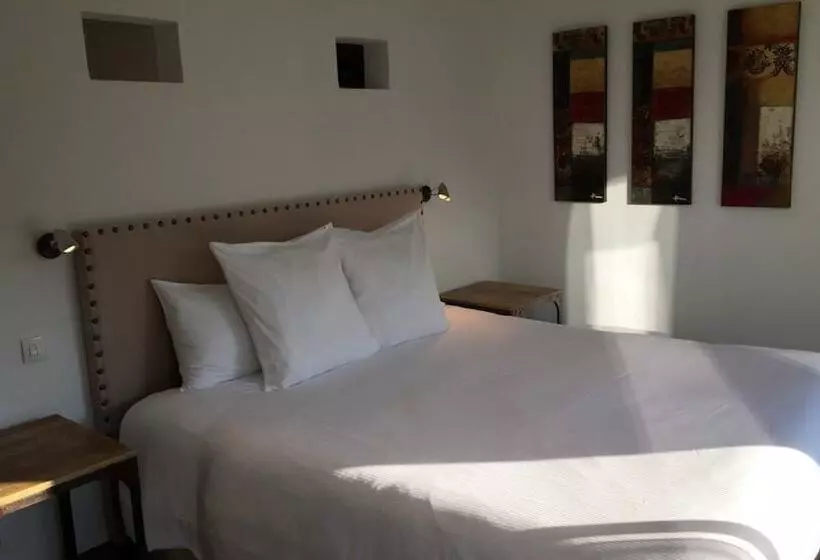 Отель L Aunette Cottage