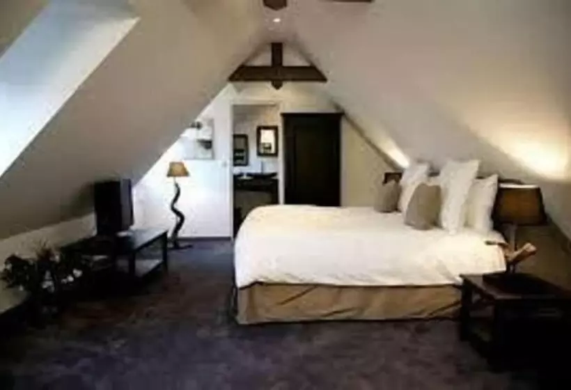 Отель L Aunette Cottage