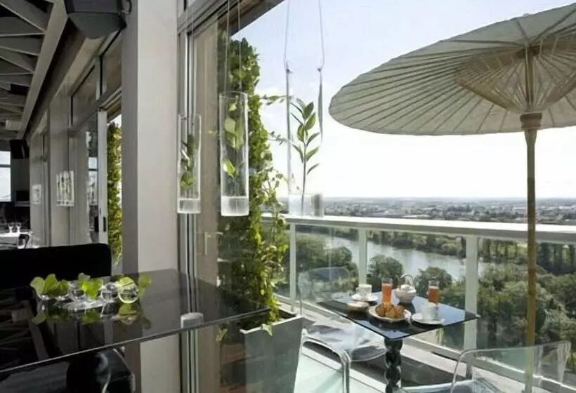 هتل The Originals City, Hôtel Le Concorde Panoramique, Thionville