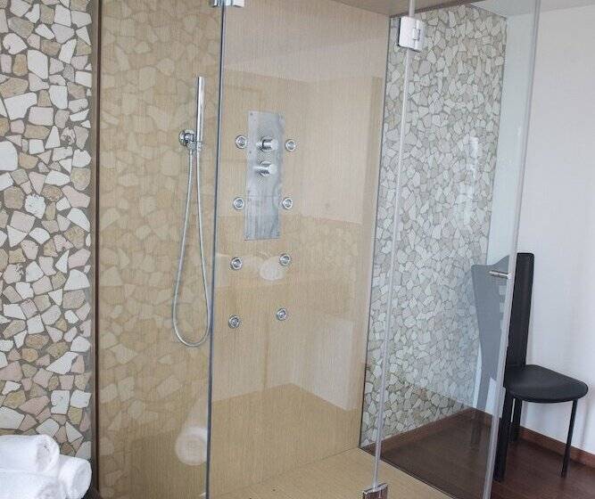 فندق The Originals City, Hôtel Le Concorde Panoramique, Thionville