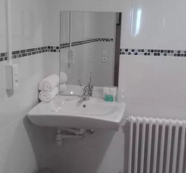 هتل The Originals City, Hôtel Le Concorde Panoramique, Thionville