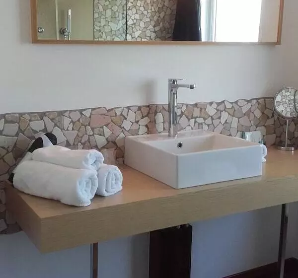 هتل The Originals City, Hôtel Le Concorde Panoramique, Thionville