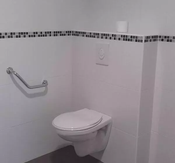 هتل The Originals City, Hôtel Le Concorde Panoramique, Thionville