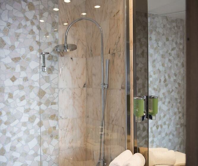 فندق The Originals City, Hôtel Le Concorde Panoramique, Thionville