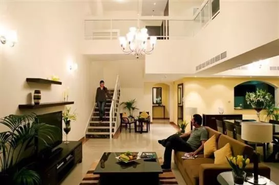 Time Topaz  Apartment