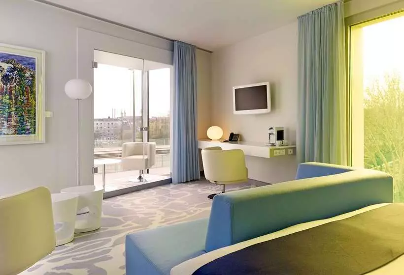 Art Otel Cologne, Powered By Radisson Hotels
