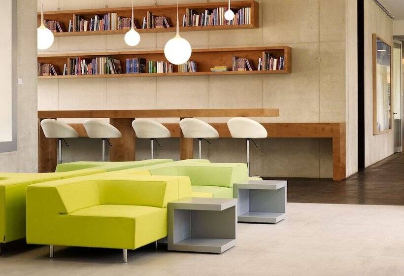 Art Otel Cologne, Powered By Radisson Hotels