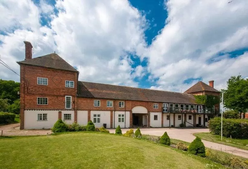 Cottesmore Hotel Golf & Country Club