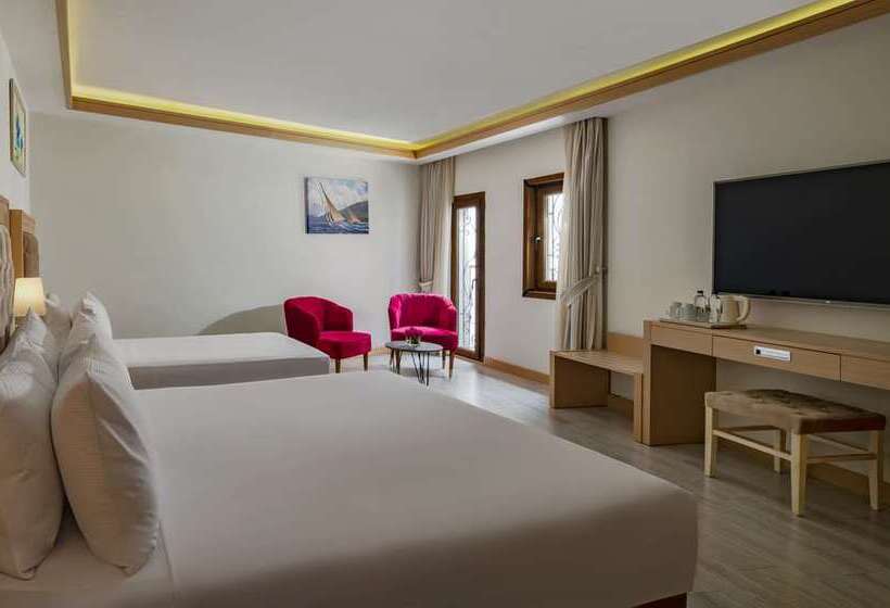 Отель Doubletree By Hilton Bodrum Marina Vista