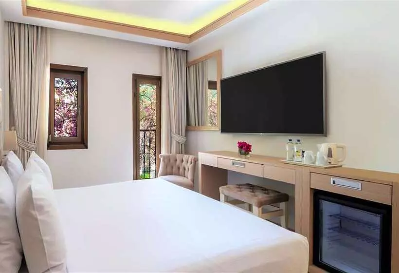 Отель Doubletree By Hilton Bodrum Marina Vista