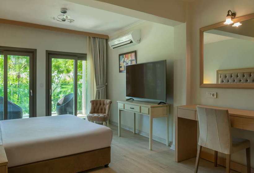 Отель Doubletree By Hilton Bodrum Marina Vista