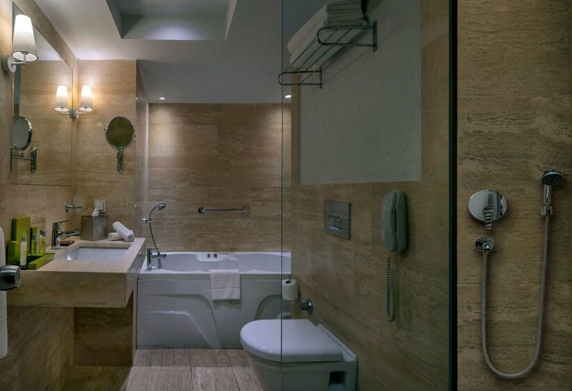 Отель Doubletree By Hilton Bodrum Marina Vista