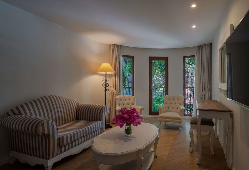 Отель Doubletree By Hilton Bodrum Marina Vista