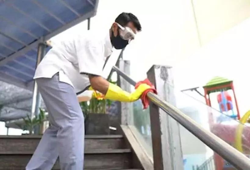 Отель Furamaxclusive Ocean Beach Seminyak Bali