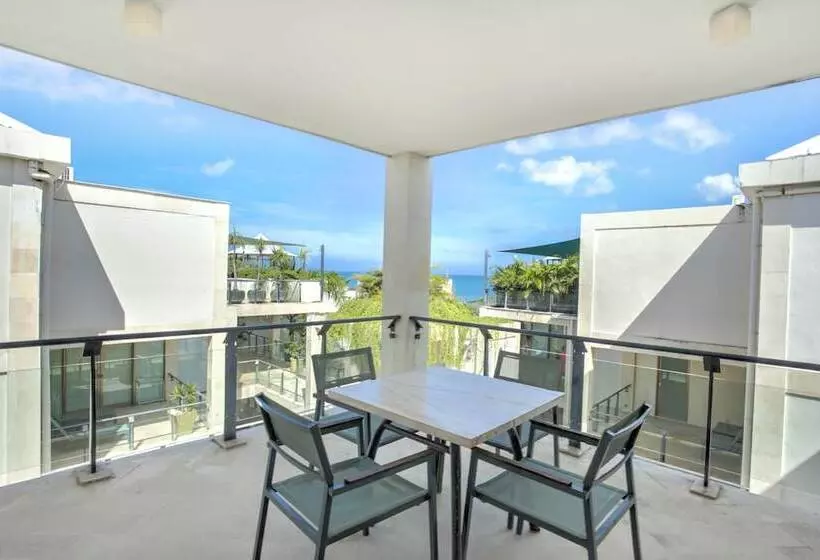 Отель Furamaxclusive Ocean Beach Seminyak Bali