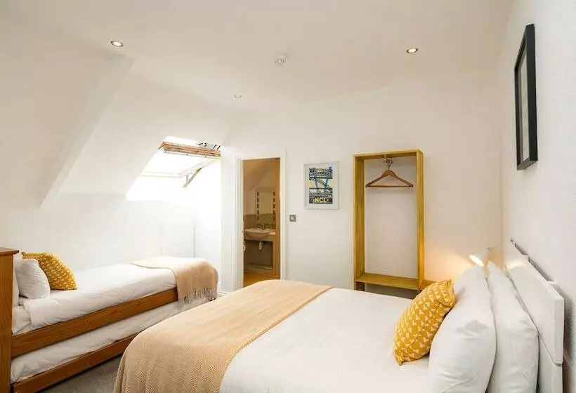 호텔 The Kenilworth